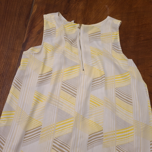 Flowy blouse - Picture 5 of 8